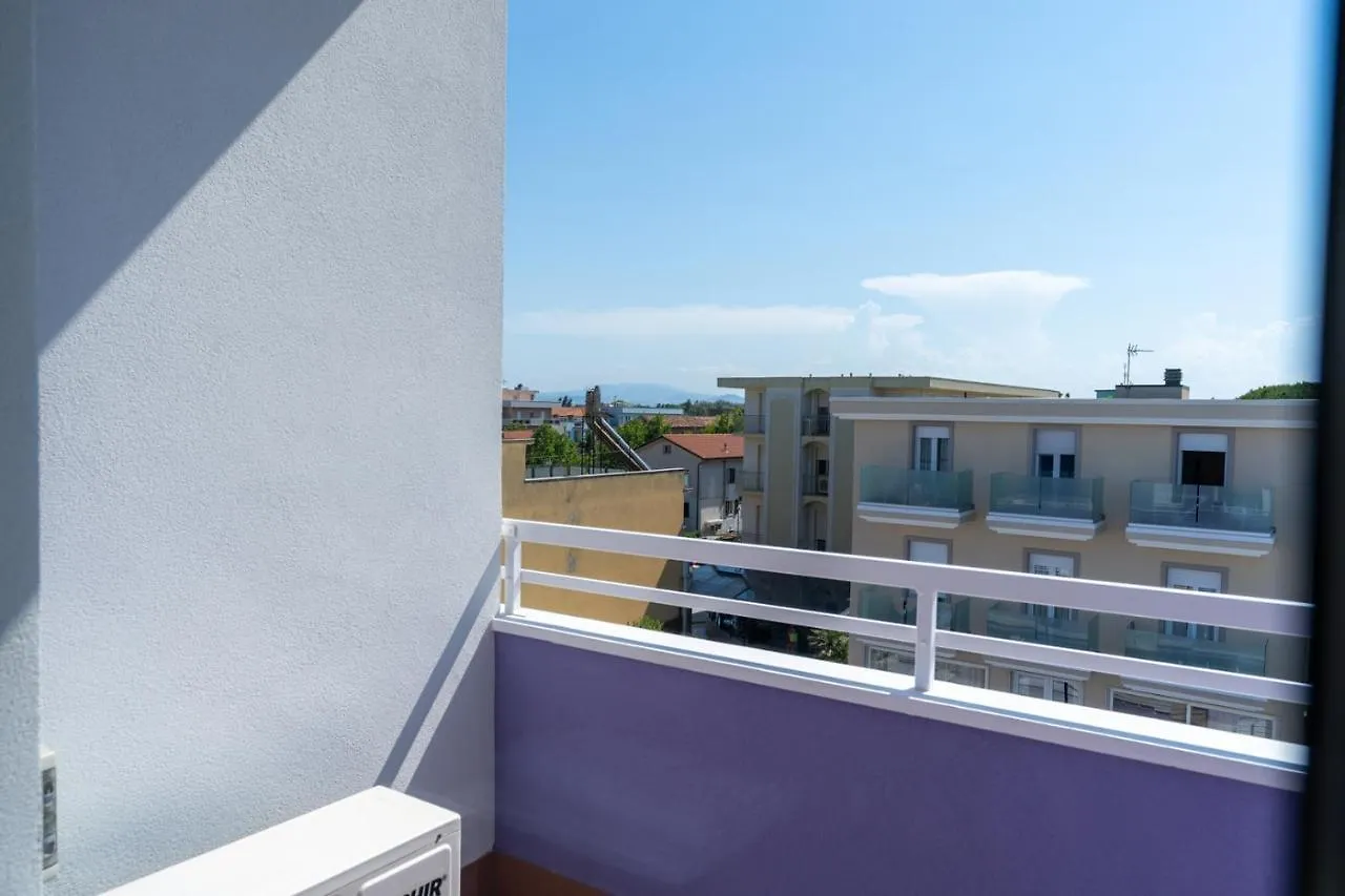 Beach Suite Hotel Bellaria – Igea Marina 3*,