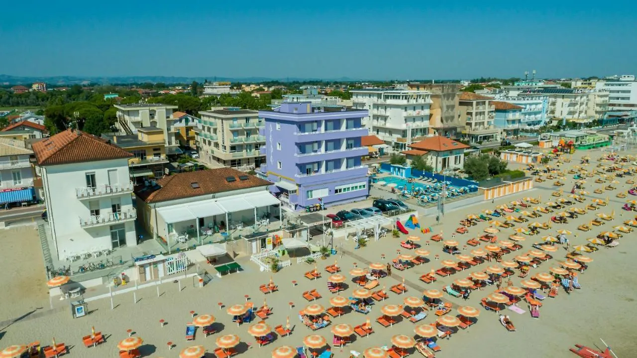 Beach Suite Hotel Μπελάρια-Ιτζέα Μαρίνα