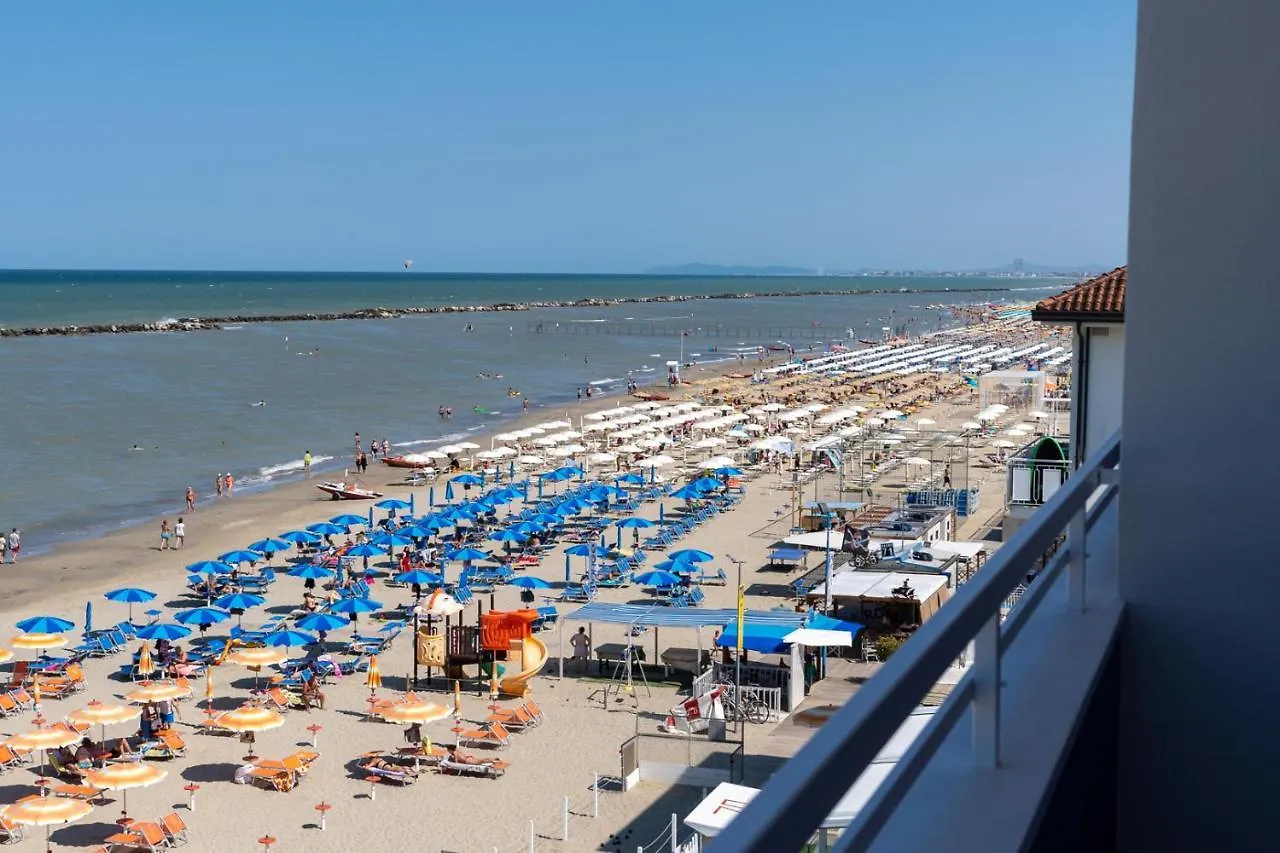 *** Hotel apartamentowy Beach Suite Hotel Bellaria-Igea Marina Włochy