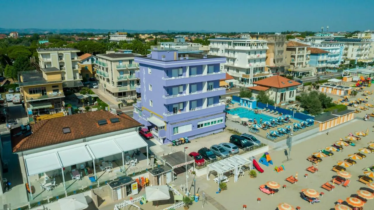 Ξενοδοχείο με διαμερίσματα Beach Suite Hotel Μπελάρια-Ιτζέα Μαρίνα